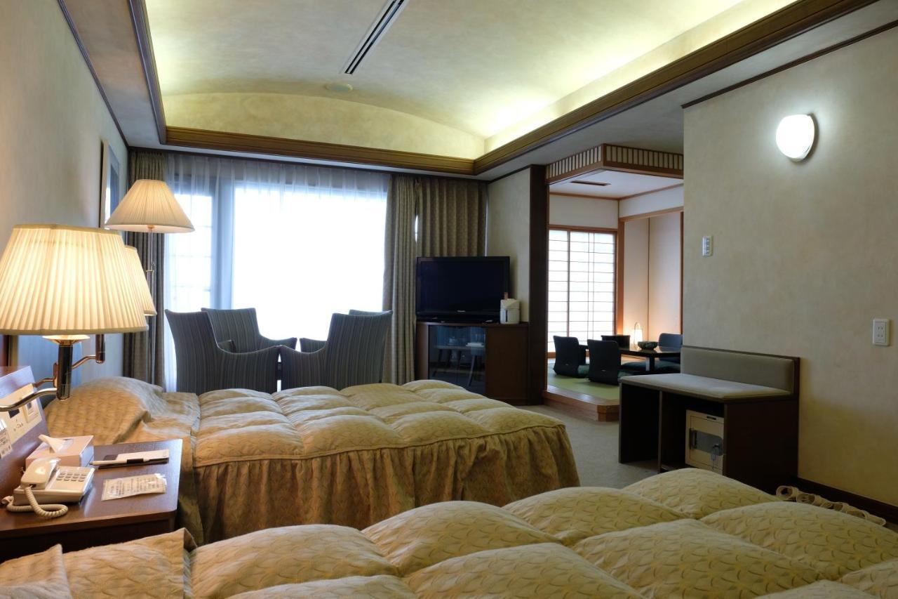 Hotel Riviera Shishikui Kaiyo Экстерьер фото