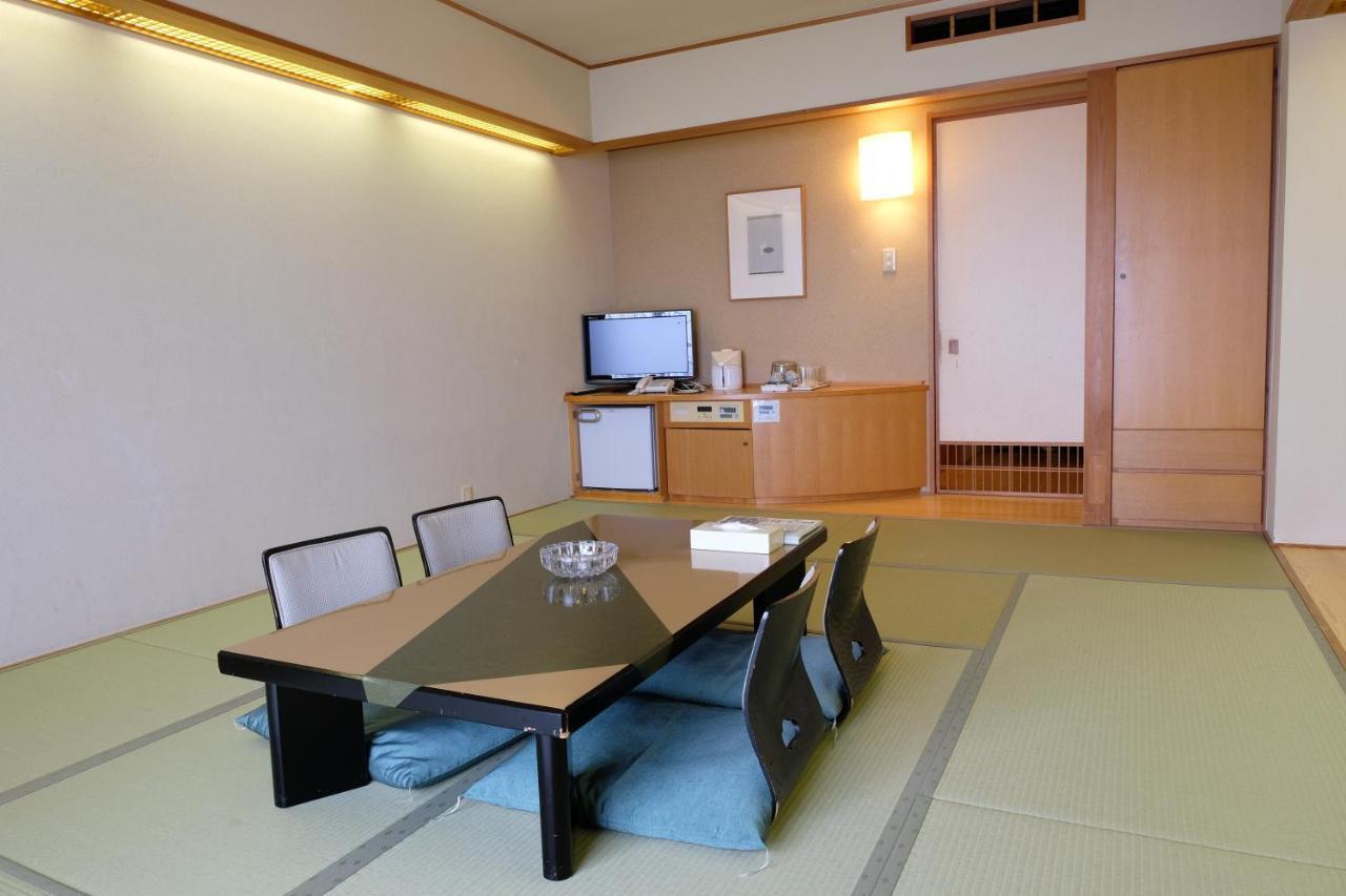 Hotel Riviera Shishikui Kaiyo Экстерьер фото